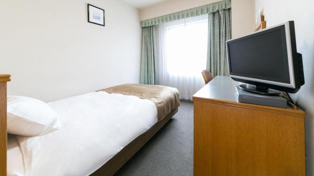 Pearl Hotel Ota Isesaki Экстерьер фото